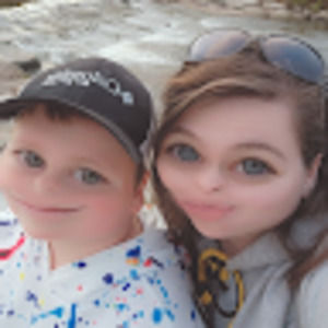 Meet your Posher, Kasie